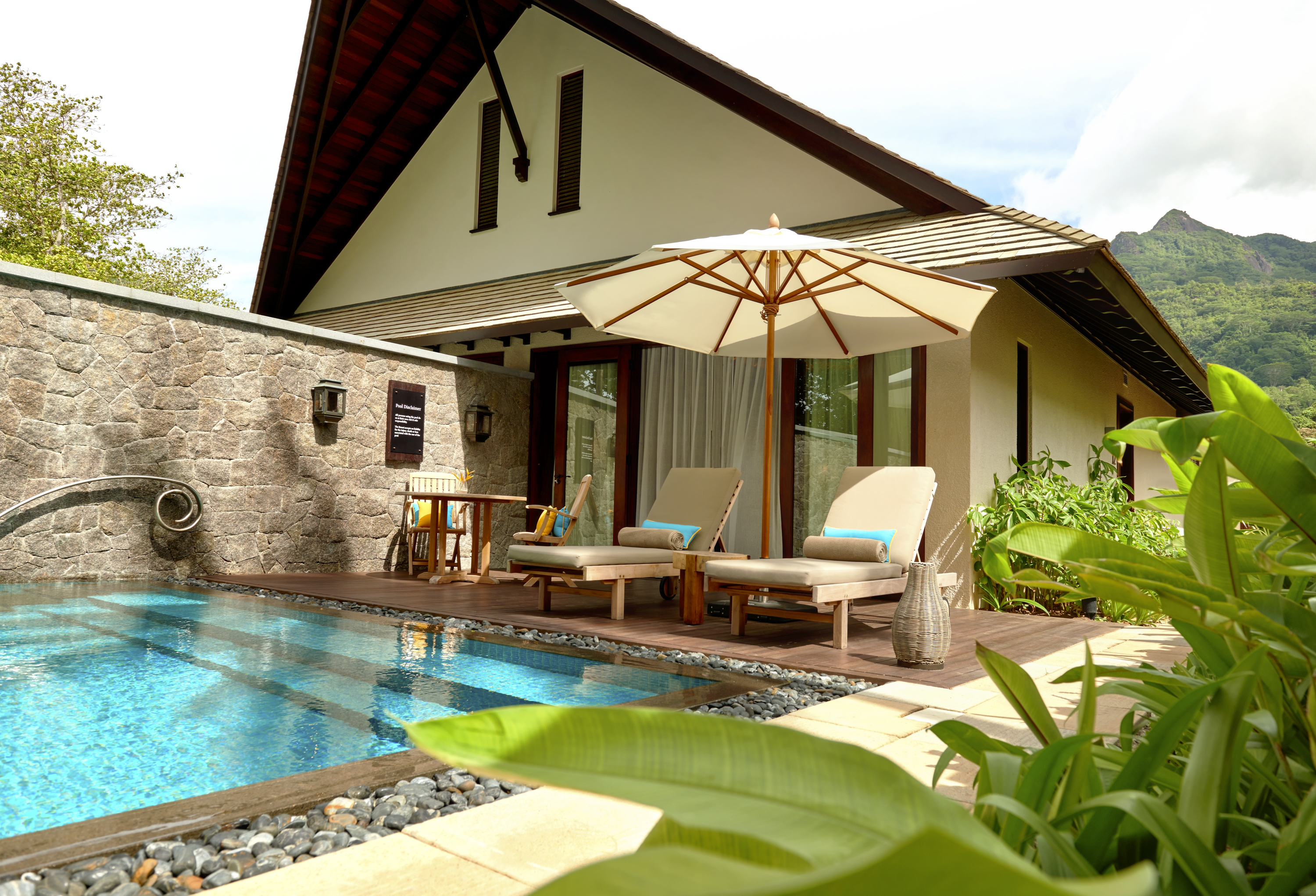 Beach Villa Pool Sun Loungers