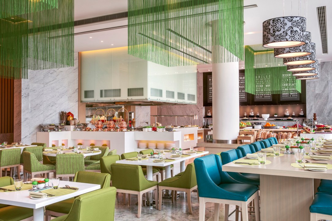 Flavours on 2 - all day dining