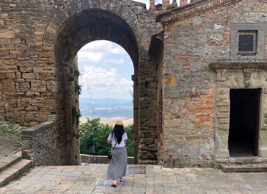 ea792819-992b-4b4e-93a2-b77771c7227d