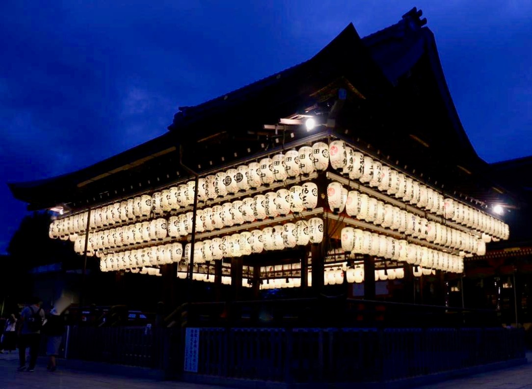 3f076142-eb8b-4944-bbc9-15121784052a